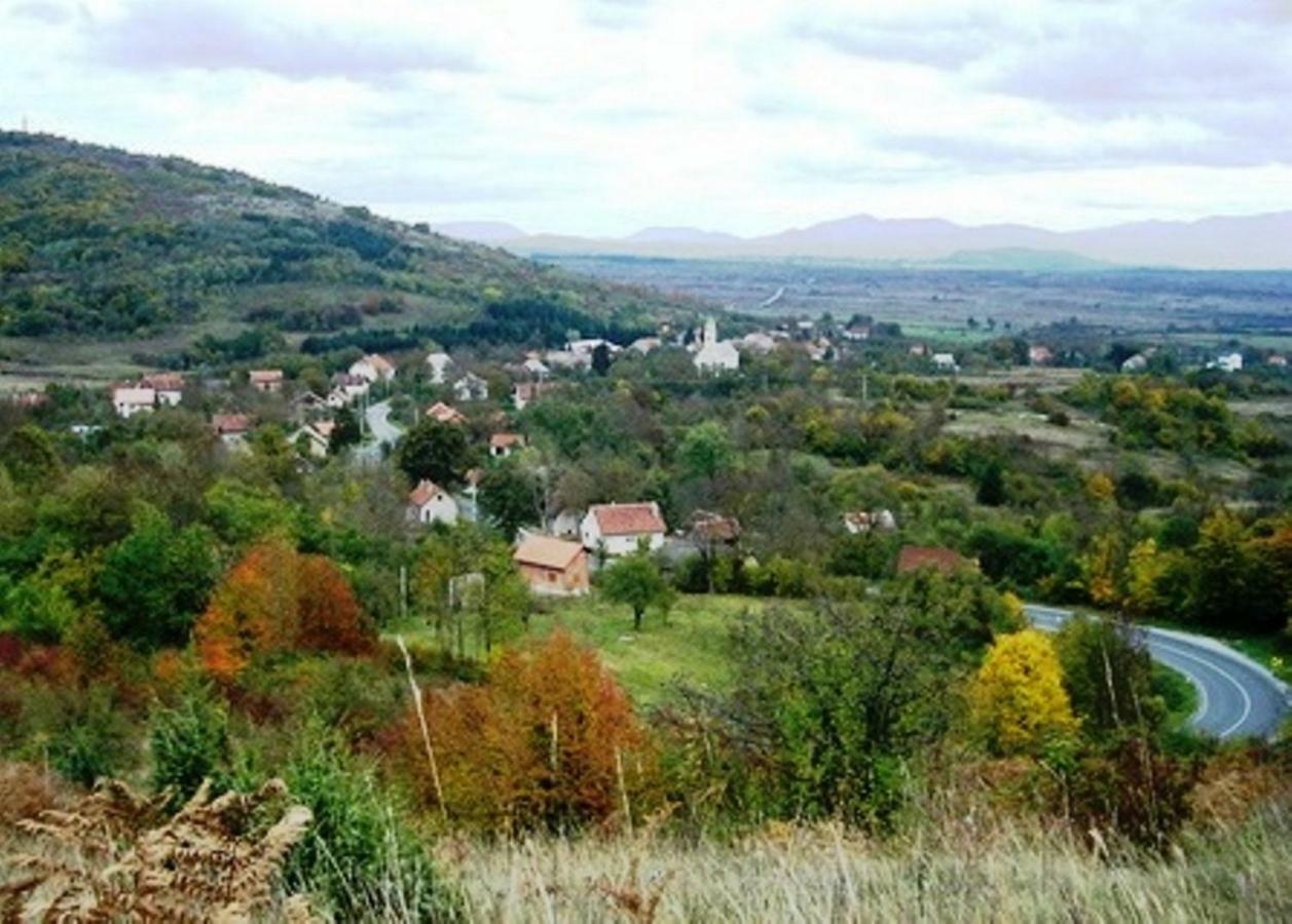 Plitvice Valley Apartments Licko Petrovo Selo Extérieur photo