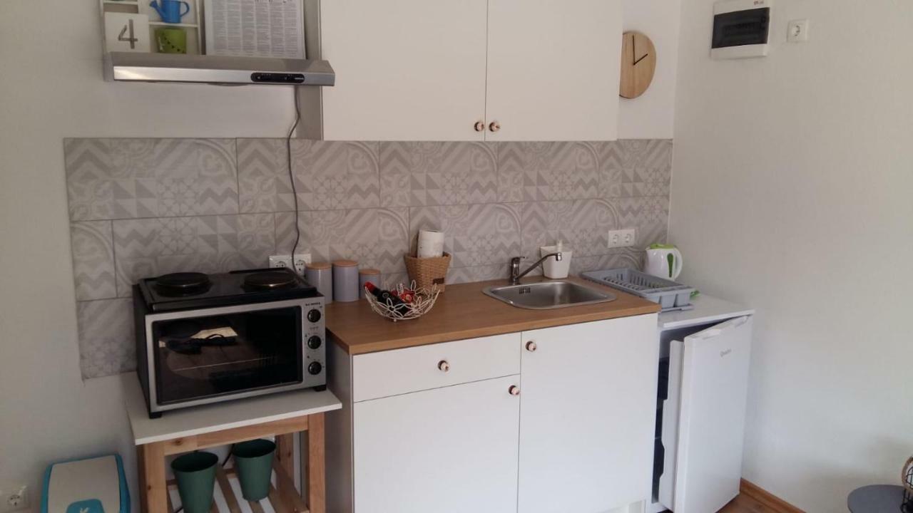 Plitvice Valley Apartments Licko Petrovo Selo Extérieur photo